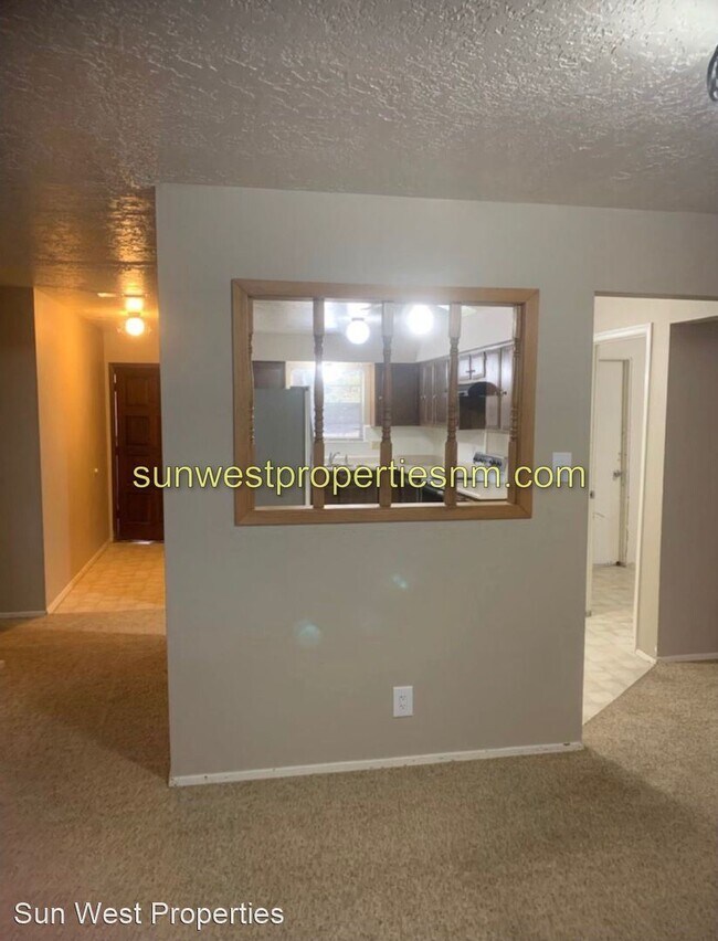 Building Photo - 3 br, 2 bath House - 3204 Knudsen