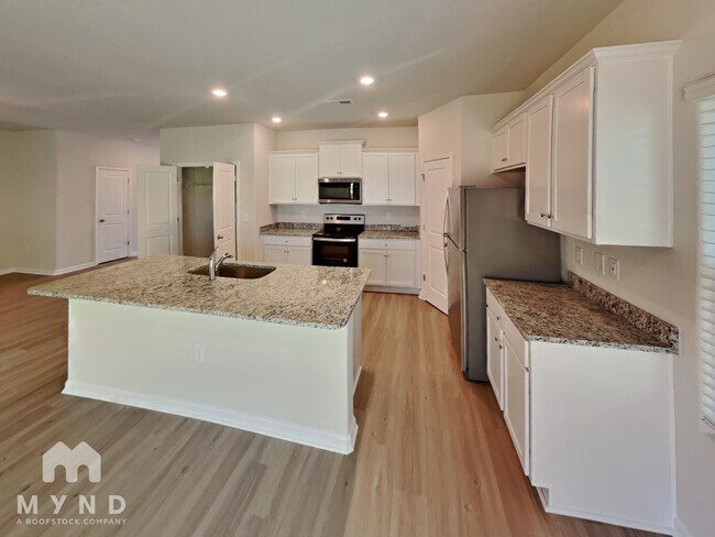 Foto del edificio - 6232 Lowe Ln