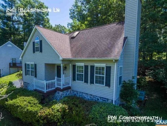 Photo - 241 Blackthorn Ln-