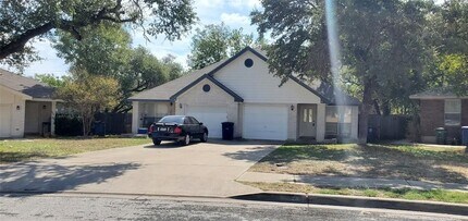Building Photo - 8617 Talyne Chaise Cir