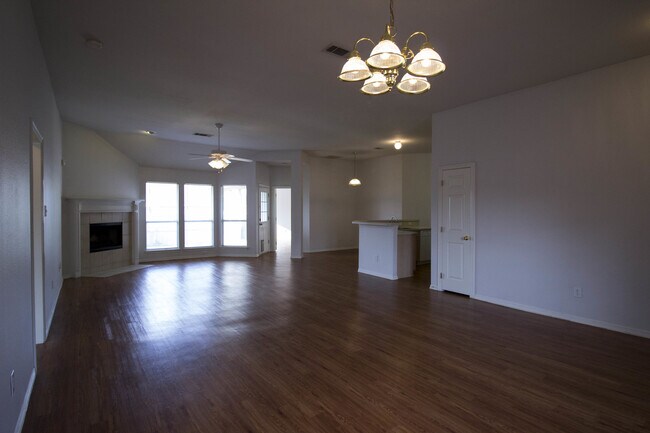 Foto del edificio - 5208 Whiting Way