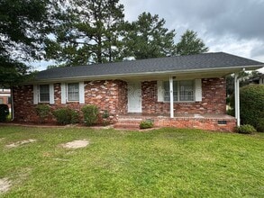 Building Photo - 3924 Sunset Ave