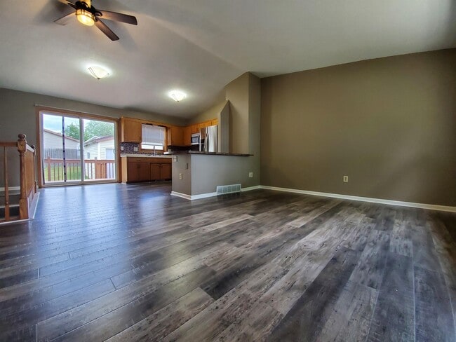 Foto del edificio - 4830 24th Ave NW