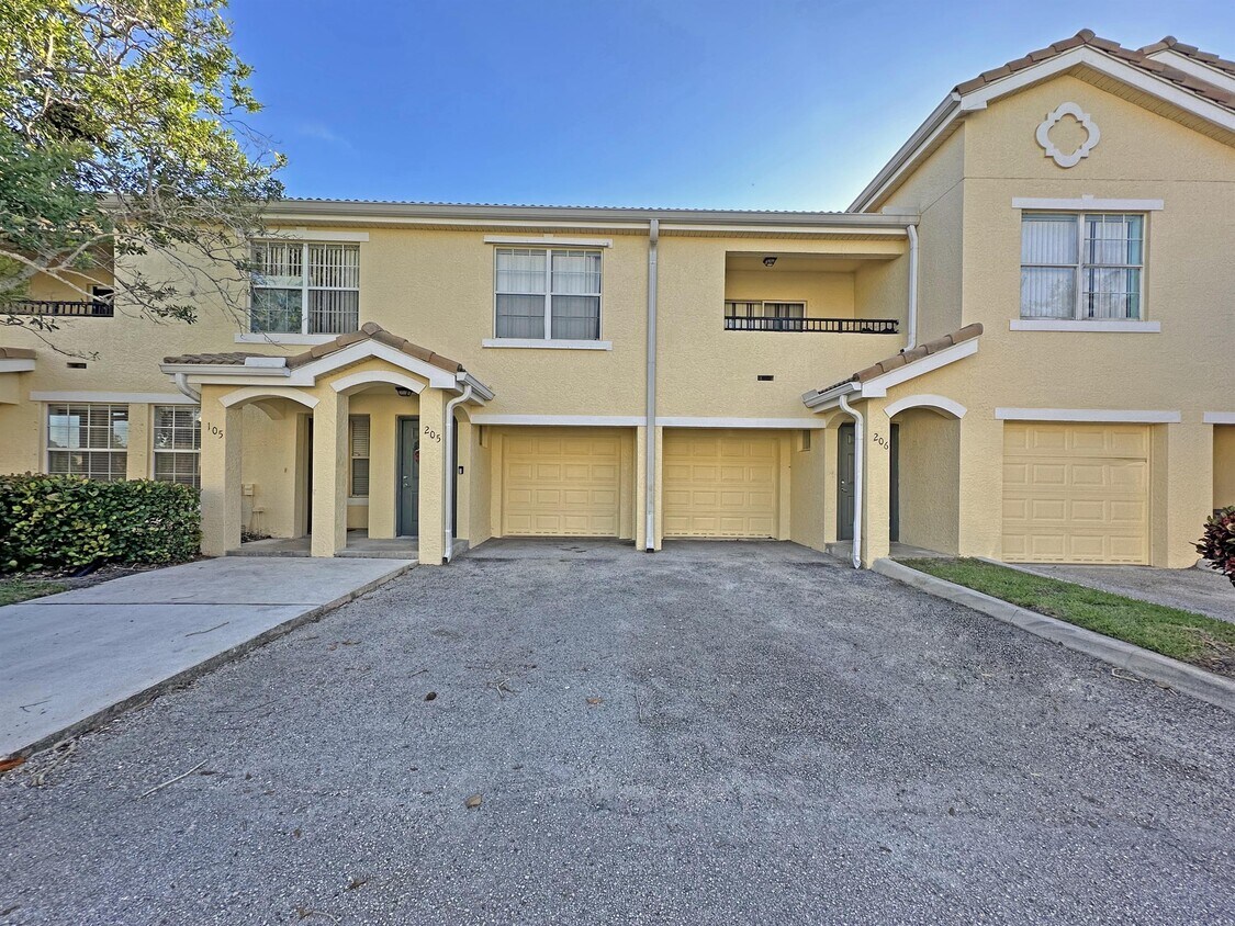 Foto principal - 124 SW Peacock Blvd