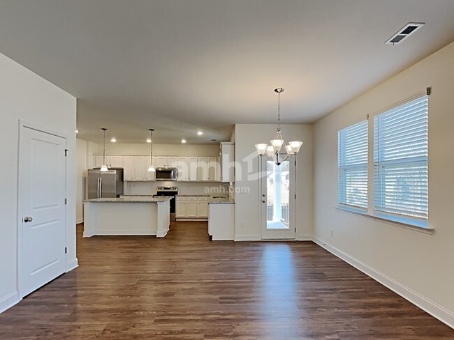 Foto del edificio - 216 Latitia Lane