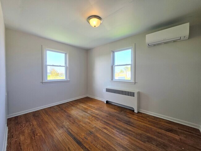 Foto del edificio - 2618 Creek Hill Rd