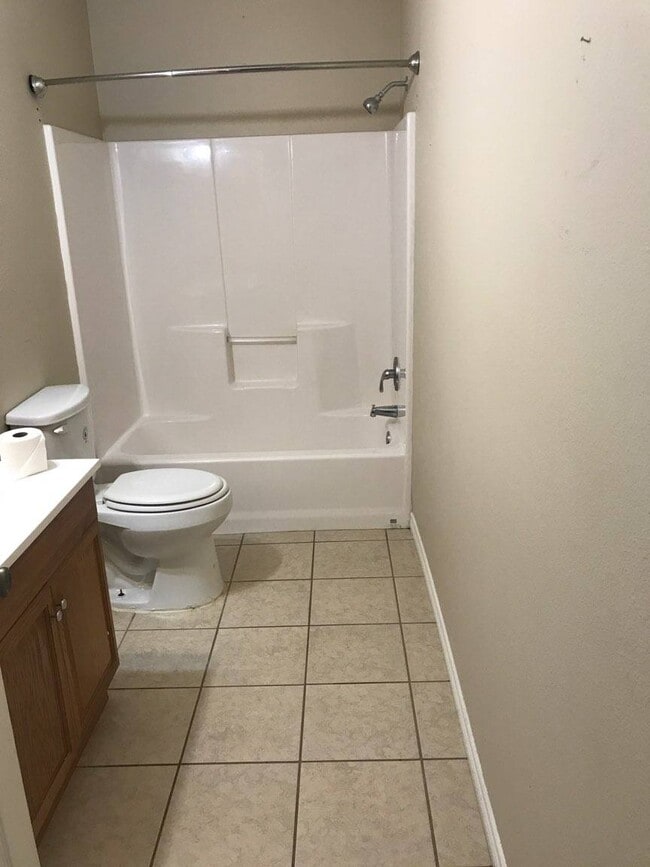 Building Photo - House A - 1252 Chace Rd., Winnie, TX 77665