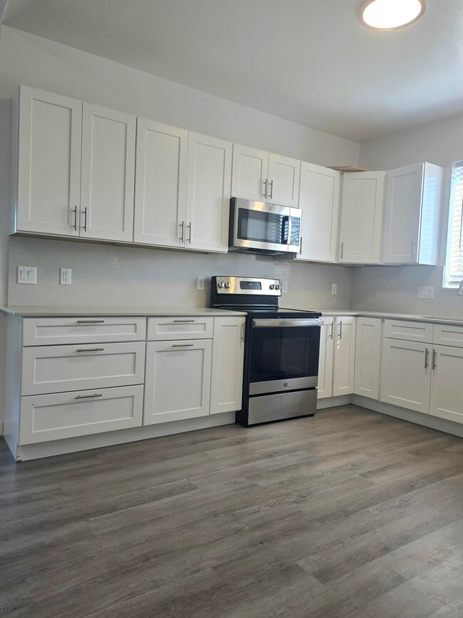 Building Photo - 149 Buena Vista Dr