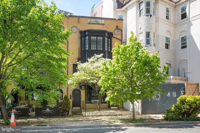 Foto del edificio - 1308 18th St NW