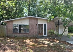 Building Photo - 3409 Raintree Rd