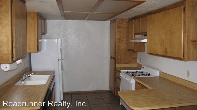 Building Photo - 3 br, 2 bath House - 6216 Morongo