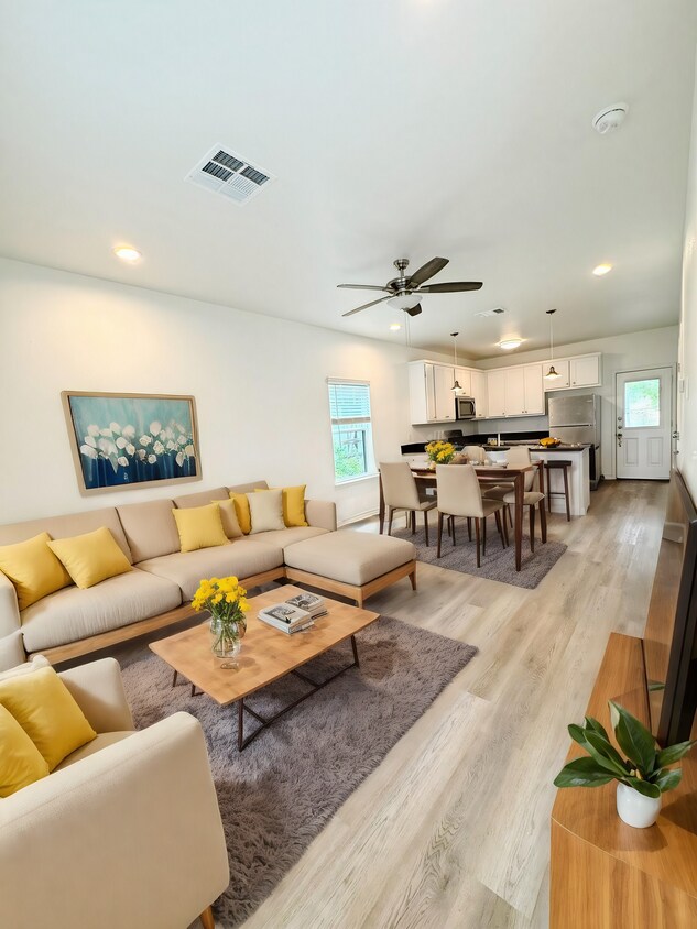 Foto principal - 707 Runnels Ave