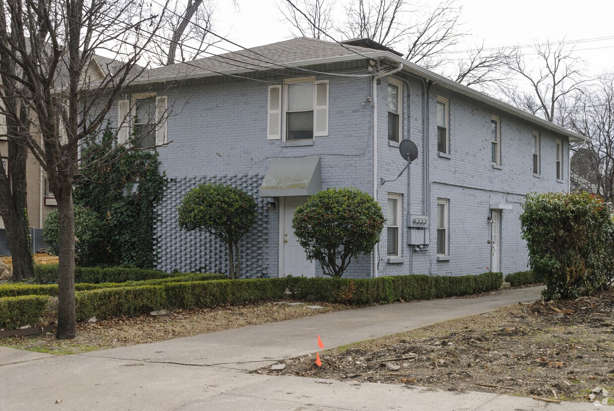 Foto del edificio - 5806 Bryan Pkwy