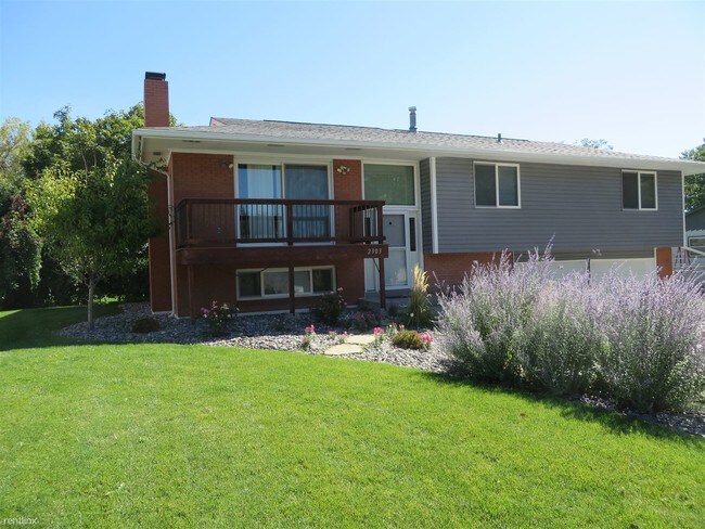 Building Photo - 4 br, 3 bath House - 2303 41st Street West
