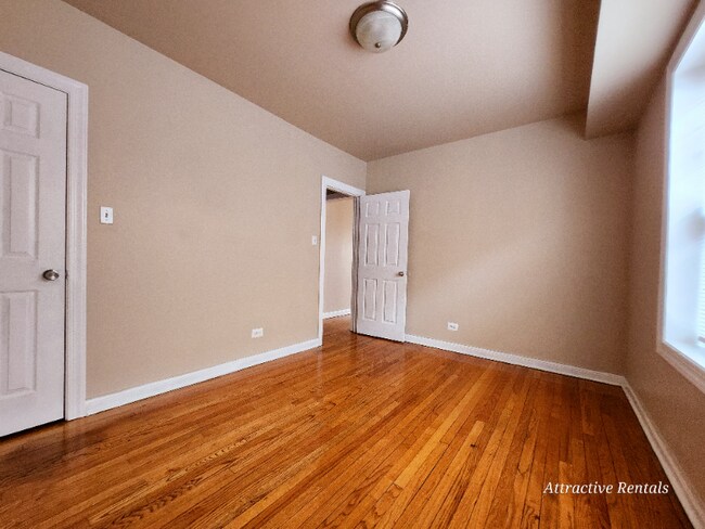 Foto del edificio - 4919 W Adams St