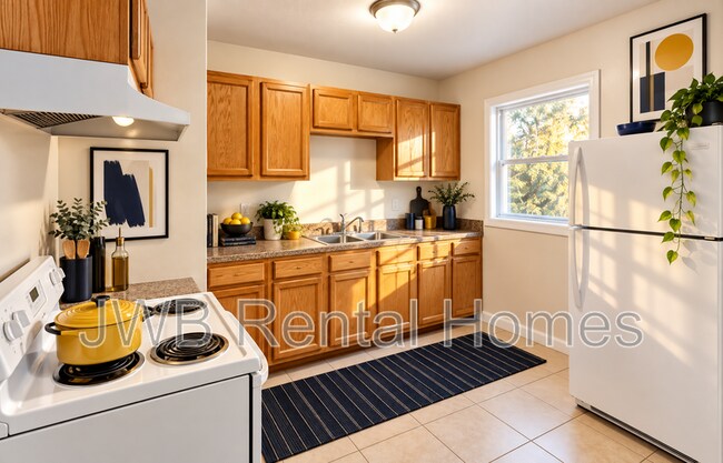 Building Photo - 8038 Banville Dr