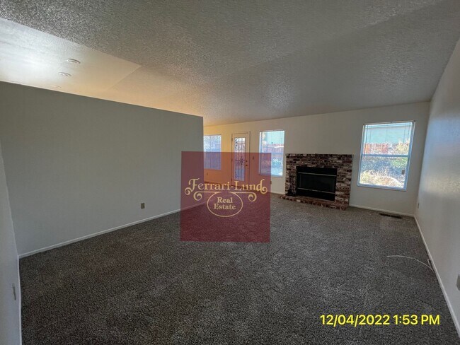Foto del edificio - ?? Single Story home in South Reno- Kay De...