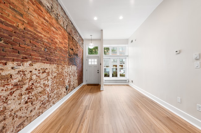 Foto del edificio - 1614 N 2nd St