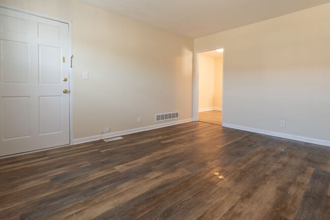 Building Photo - 3512 Brockton Ln