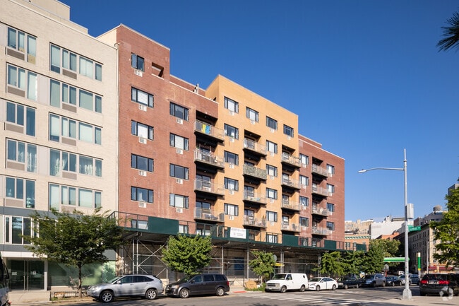 Edgecombe Parc Condominiums