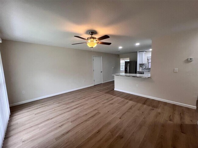 Foto del edificio - 7020 Wentworth Way