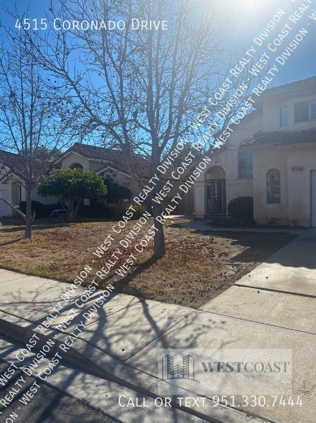 Building Photo - Charming Two-Story Home in Oceanside's Nor...