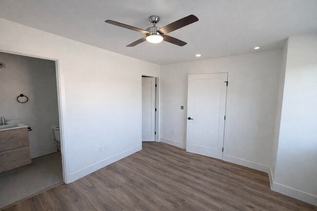 Foto del edificio - 2139 Balboa Ave