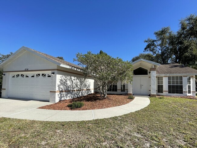 Foto del edificio - 5716 Forester Pine Ct