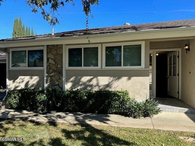 Foto del edificio - 2324 Markham Ave