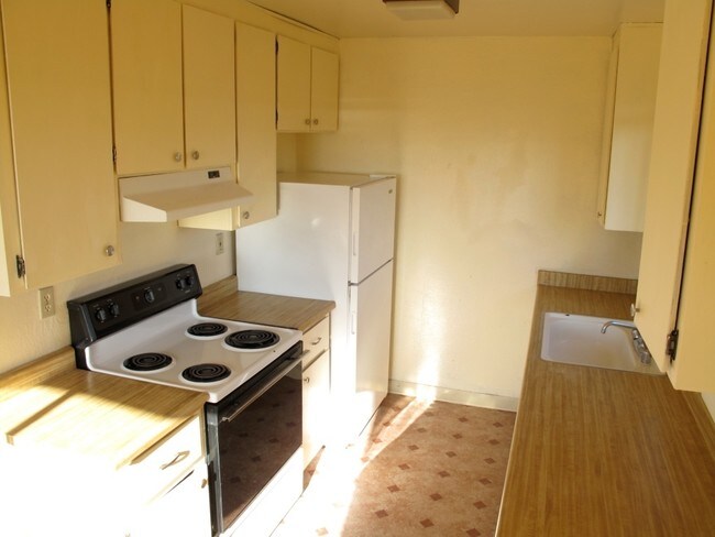 Building Photo - 125 Power Dr