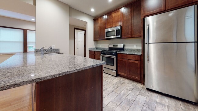 Foto del edificio - 408-410 SE 8th St