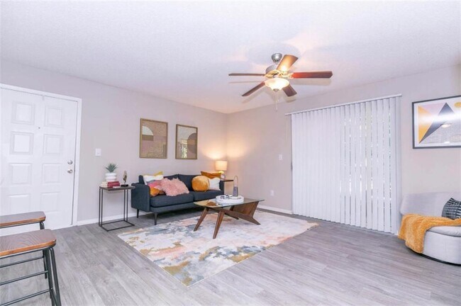 Foto del edificio - 100 Windmont Dr NE