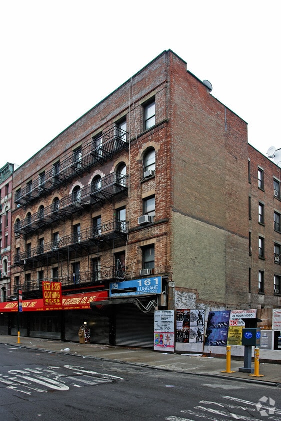 Building Photo - 161 Orchard St