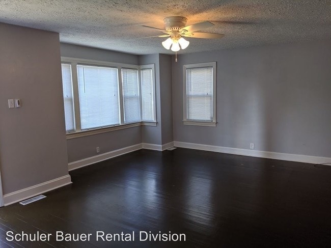 Building Photo - 2 br, 1 bath House - 1450 Plank Rd