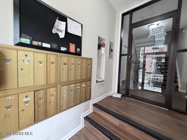 Foto del edificio - 533 Monroe St