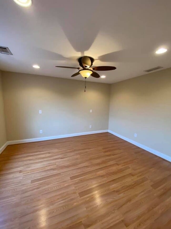 Photo - 3 Bed Home with 4 Car Garage!