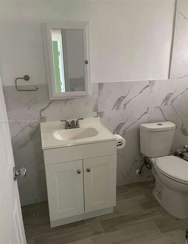 Foto del edificio - 5480 NW 11th St