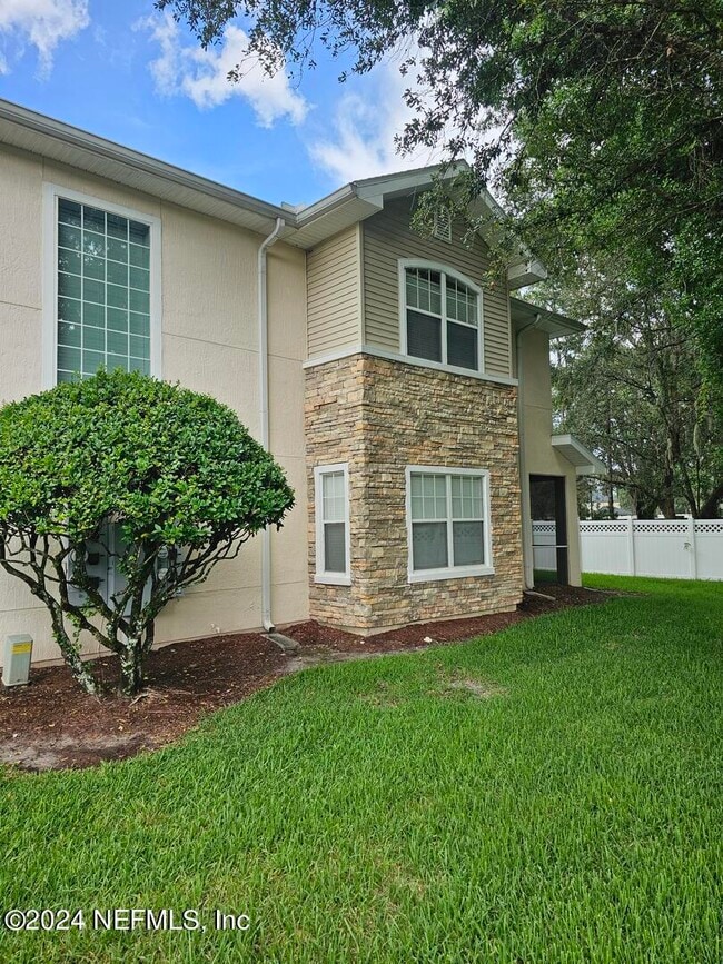 Building Photo - 3750 Silver Bluff Blvd