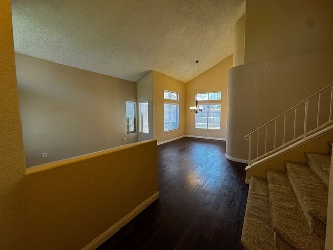 Foto del edificio - Charming 3 bedroom Green Valley home