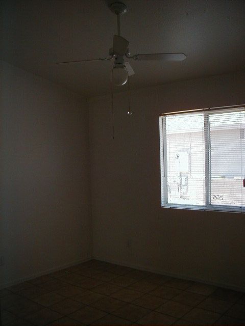 Foto del edificio - 2455 S Cybil Ave