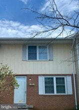 Building Photo - 212 Cameron St