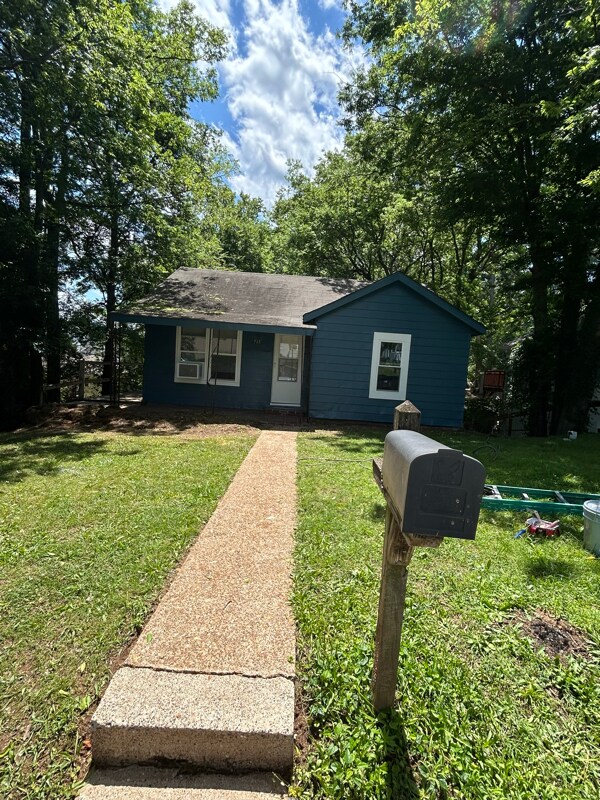 Primary Photo - 711 Grandview Ave