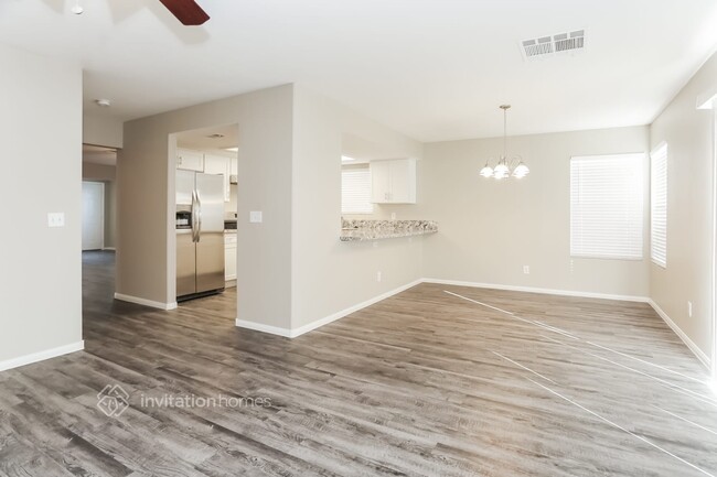 Building Photo - 10216 Asti Pl
