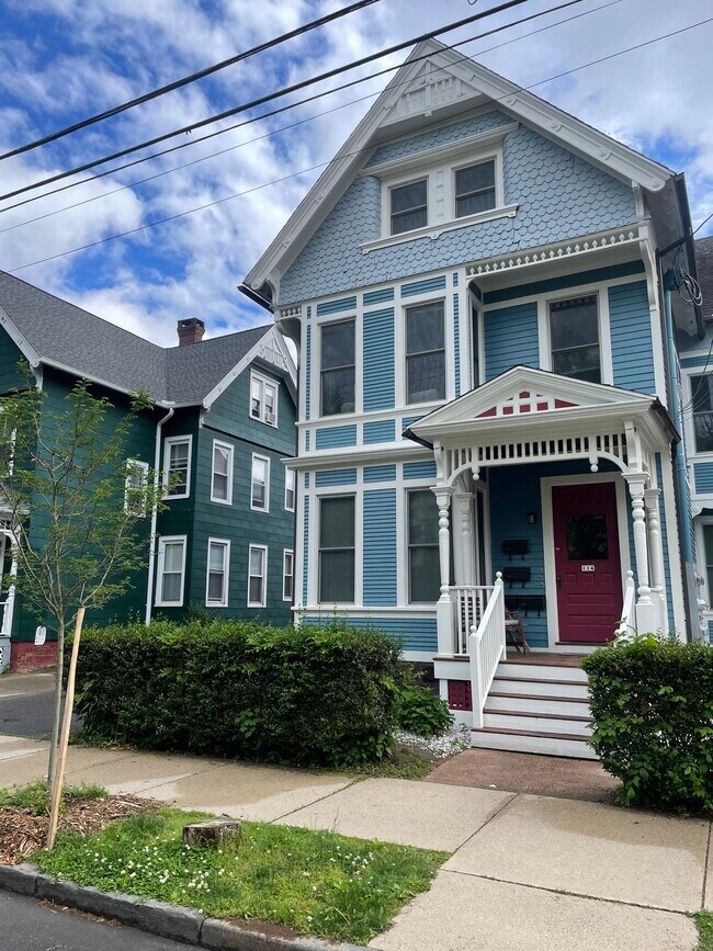 Foto del edificio - 114 Lawrence St