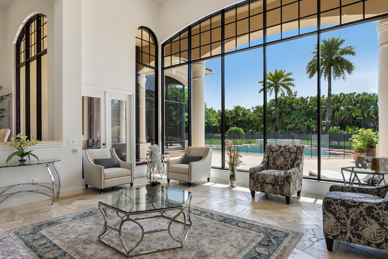 Foto principal - 8158 Native Dancer Rd E