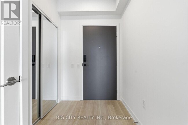 Building Photo - 9751 Markham Rd