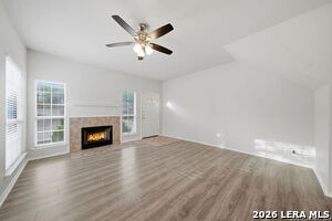 Foto del edificio - 6038 Wood Pass