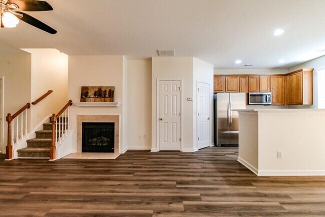 Building Photo - 508 Rendezvous Rd