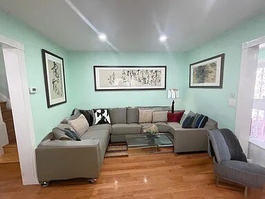 Building Photo - 3035 Avenue T