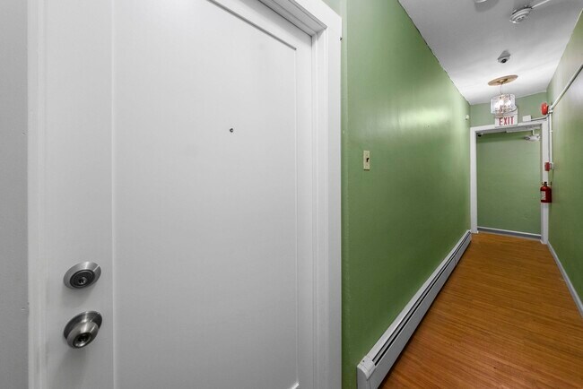 Foto del edificio - 7013 POLK St